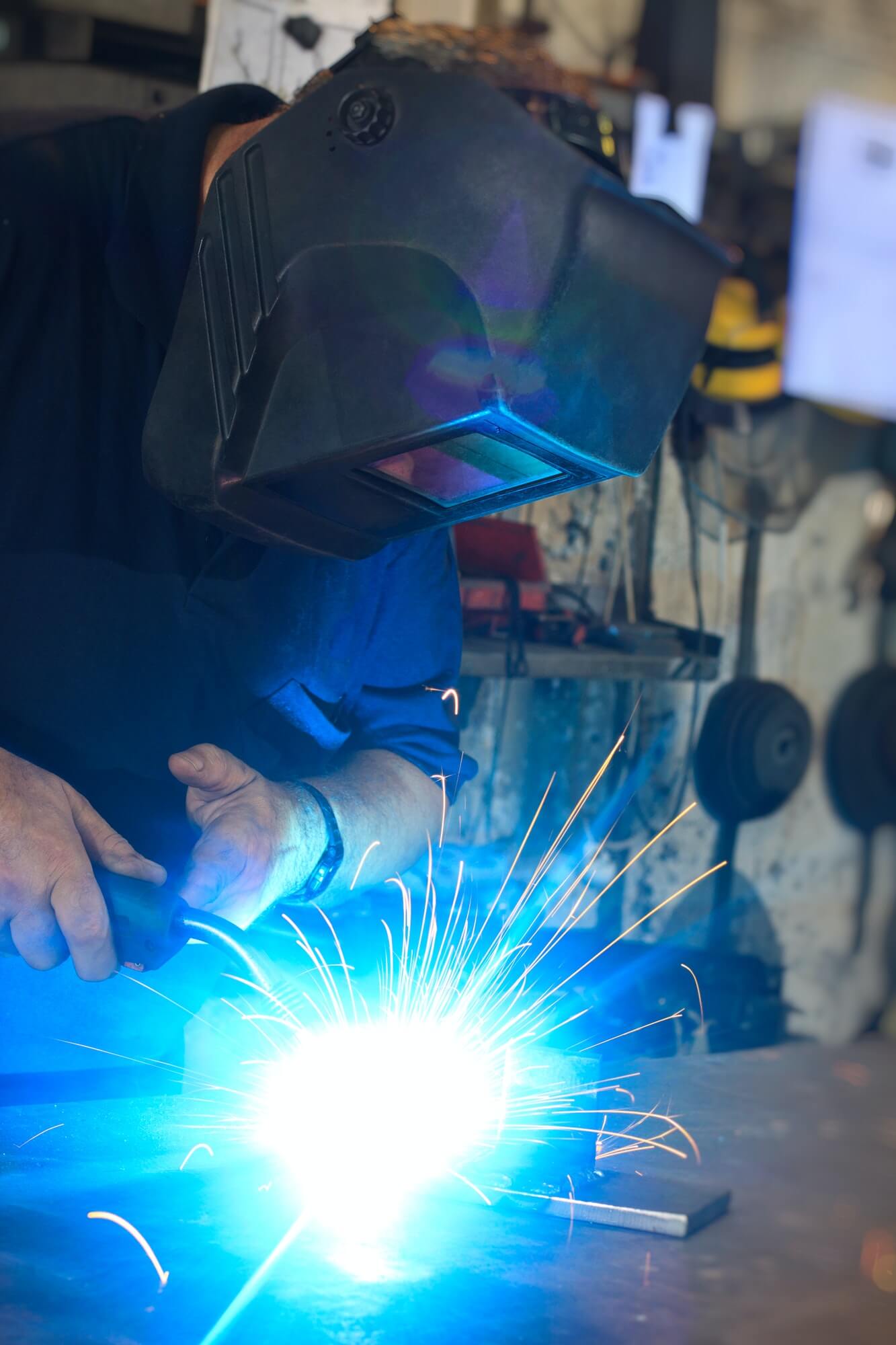 Soldadura en la fabricación de una cortina metálica